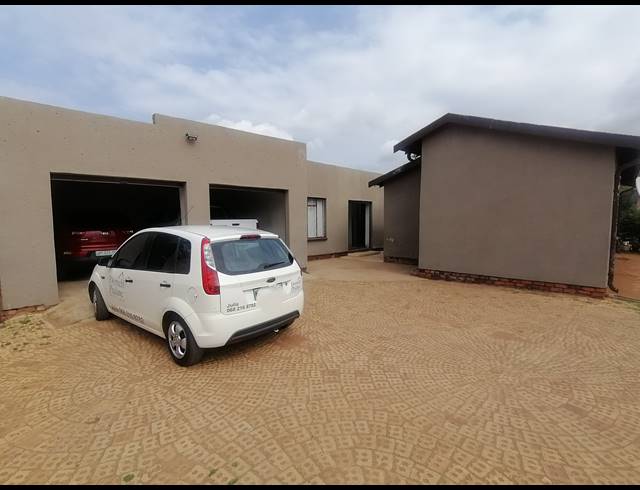 4 BEDROOM FREESTANDING SOLD IN KANANA